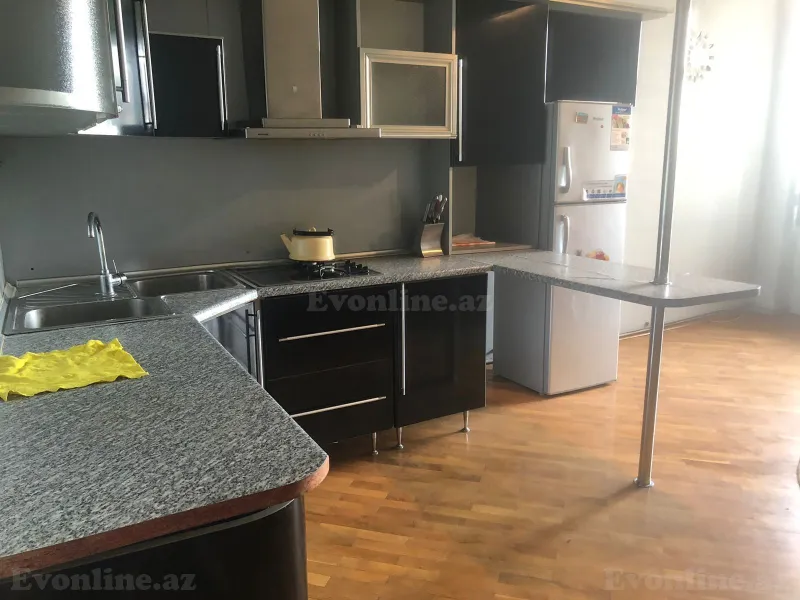 Kirayə verilir 3 otaqlı Mənzil Yeni tikili 140 m² Nəsimi r. - şəkil 14