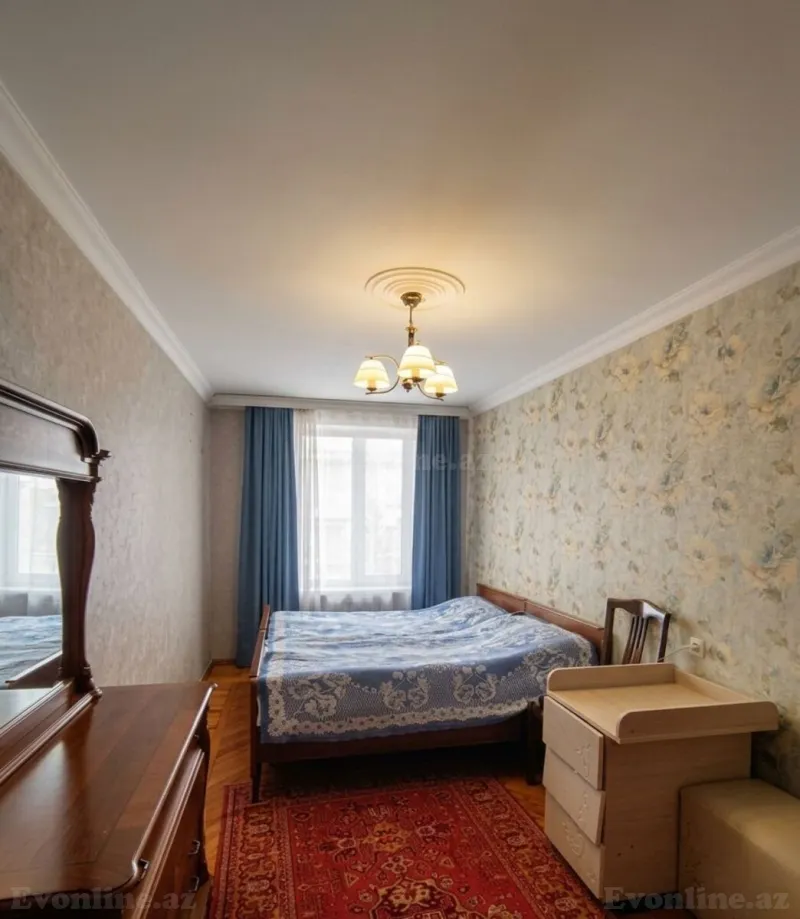 Satılır 3 otaqlı Mənzil Köhnə tikili 80 m² Nərimanov r. - şəkil 4