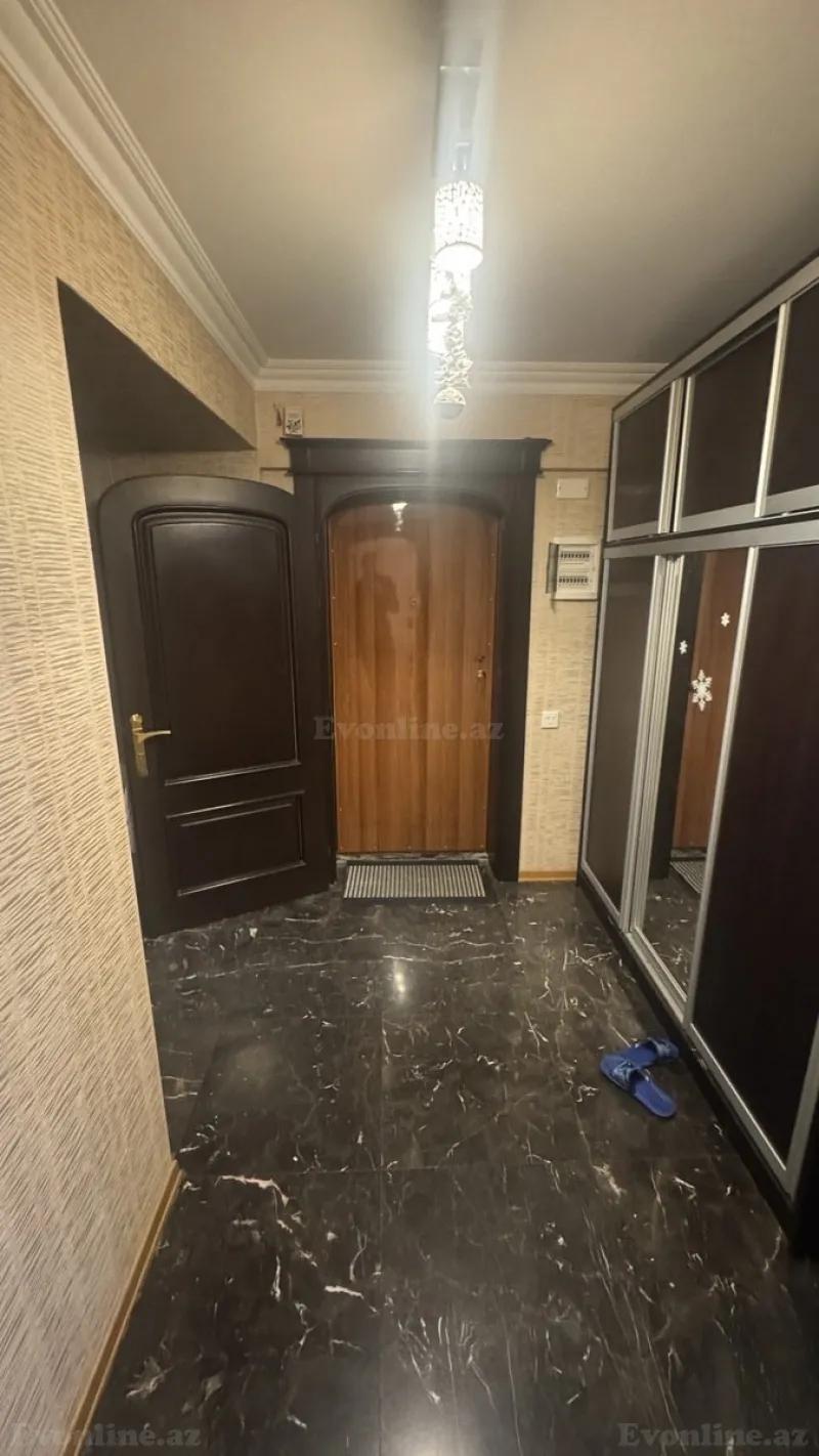 Satılır 3 otaqlı Mənzil Köhnə tikili 95 m² Yasamal r. - şəkil 12