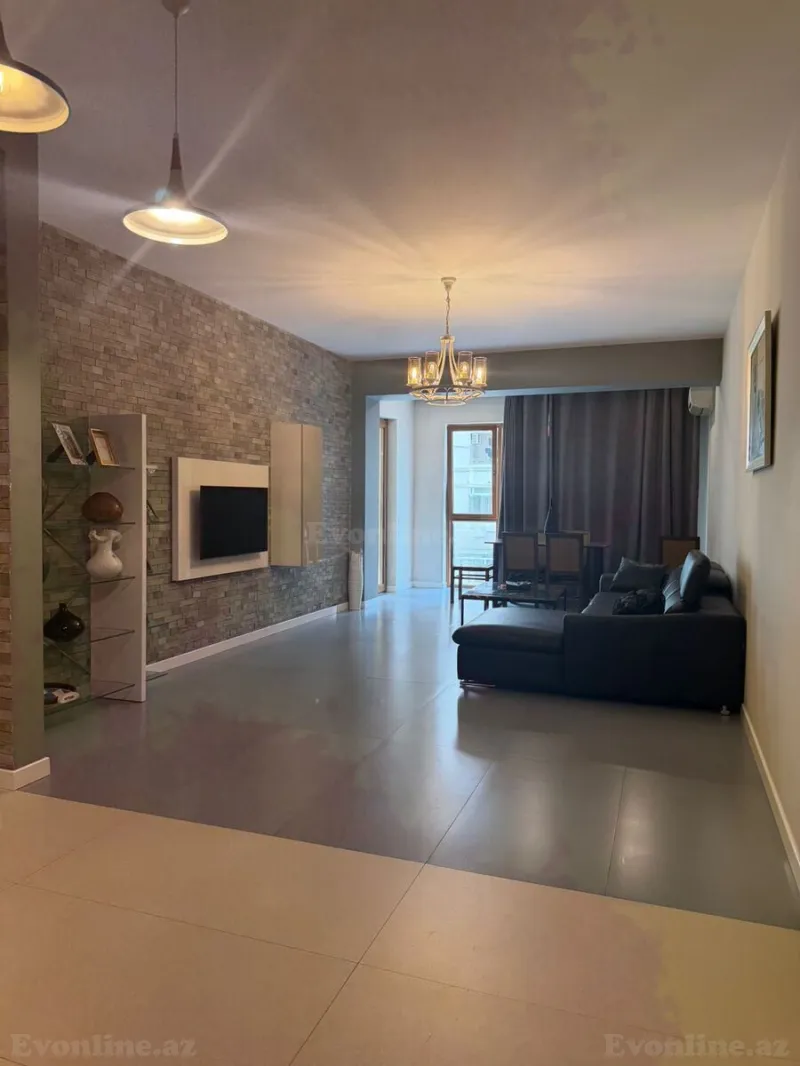 Satılır 3 otaqlı Mənzil Yeni tikili 120 m² Xətai r.
