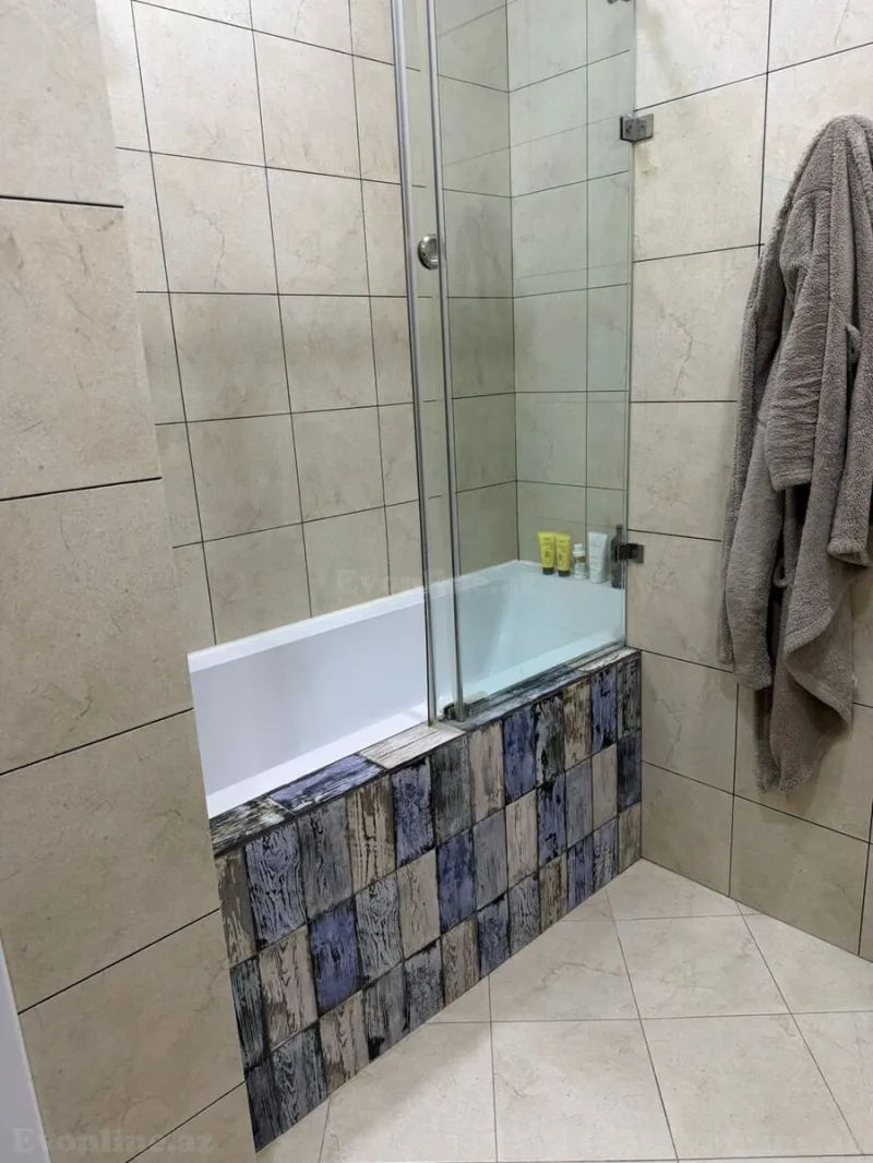 Satılır 3 otaqlı Mənzil Yeni tikili 120 m² Xətai r. - şəkil 9
