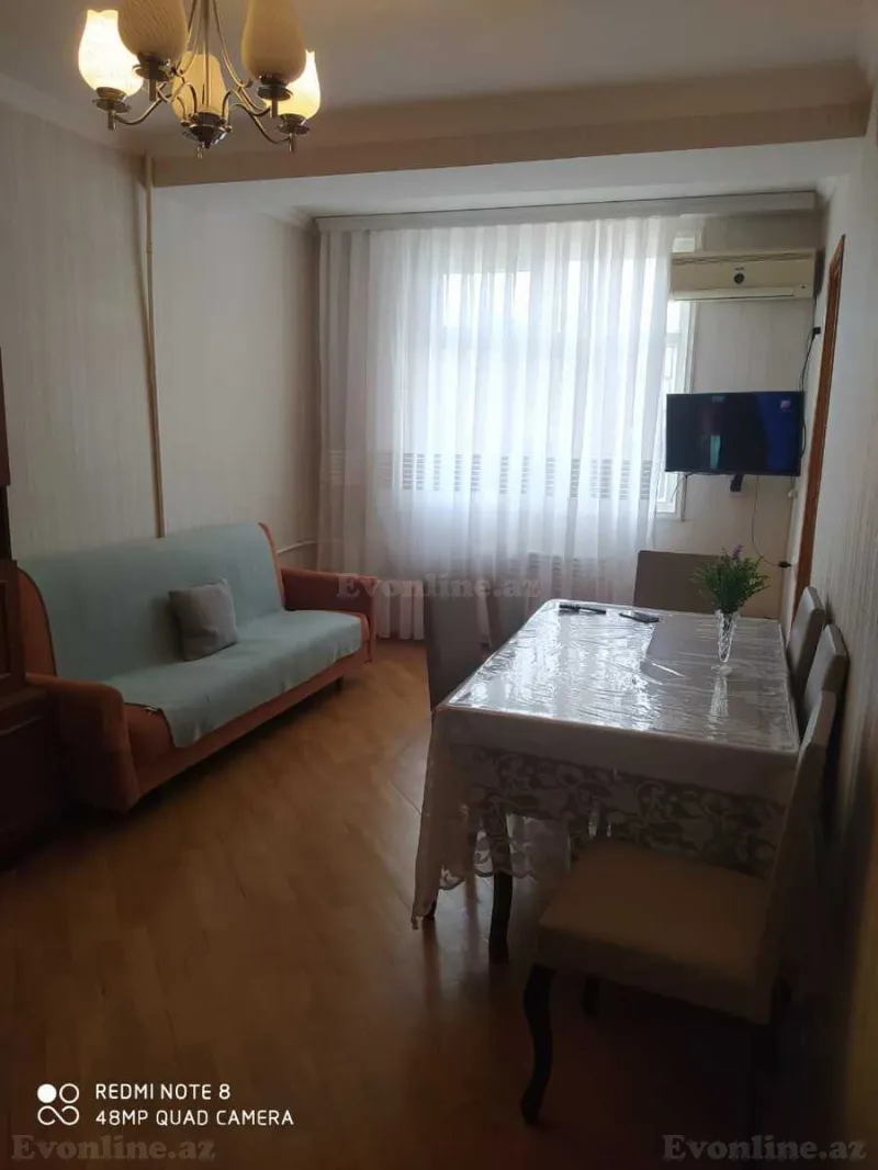 Satılır 2 otaqlı Mənzil Köhnə tikili 45 m² Həzi Aslanov m. - şəkil 2
