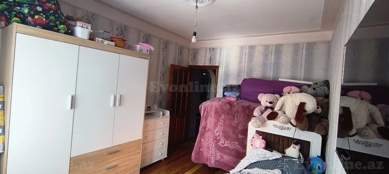 Satılır 5 otaqlı Mənzil Köhnə tikili 105 m² Xalqlar Dostluğu m. - şəkil 3