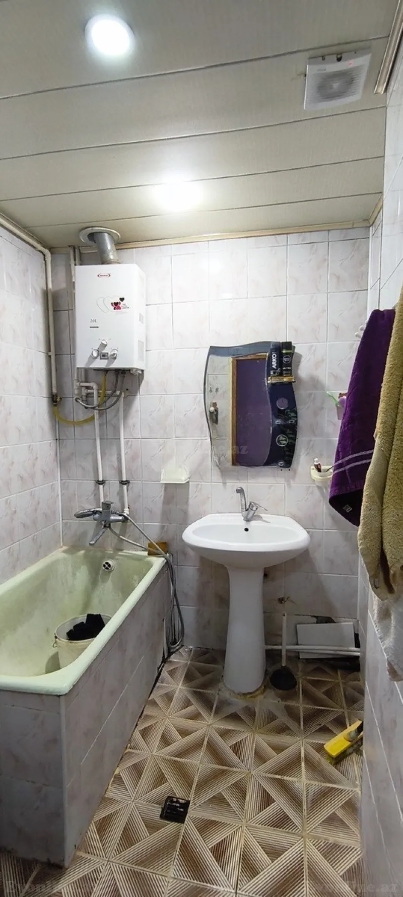 Satılır 5 otaqlı Mənzil Köhnə tikili 105 m² Xalqlar Dostluğu m. - şəkil 18