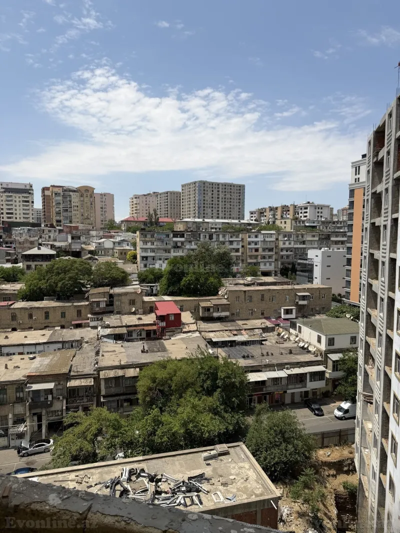 Satılır 3 otaqlı Mənzil Yeni tikili 162 m² 28 May m. - şəkil 3