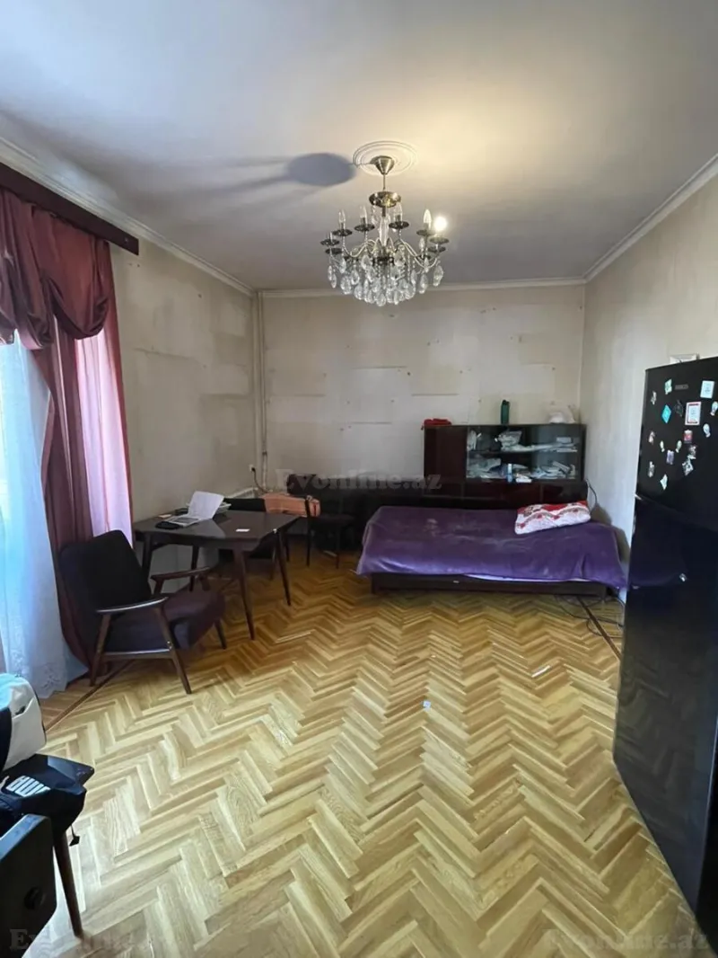 Satılır 2 otaqlı Mənzil Köhnə tikili 62 m² Elmlər Akademiyası m. - şəkil 3