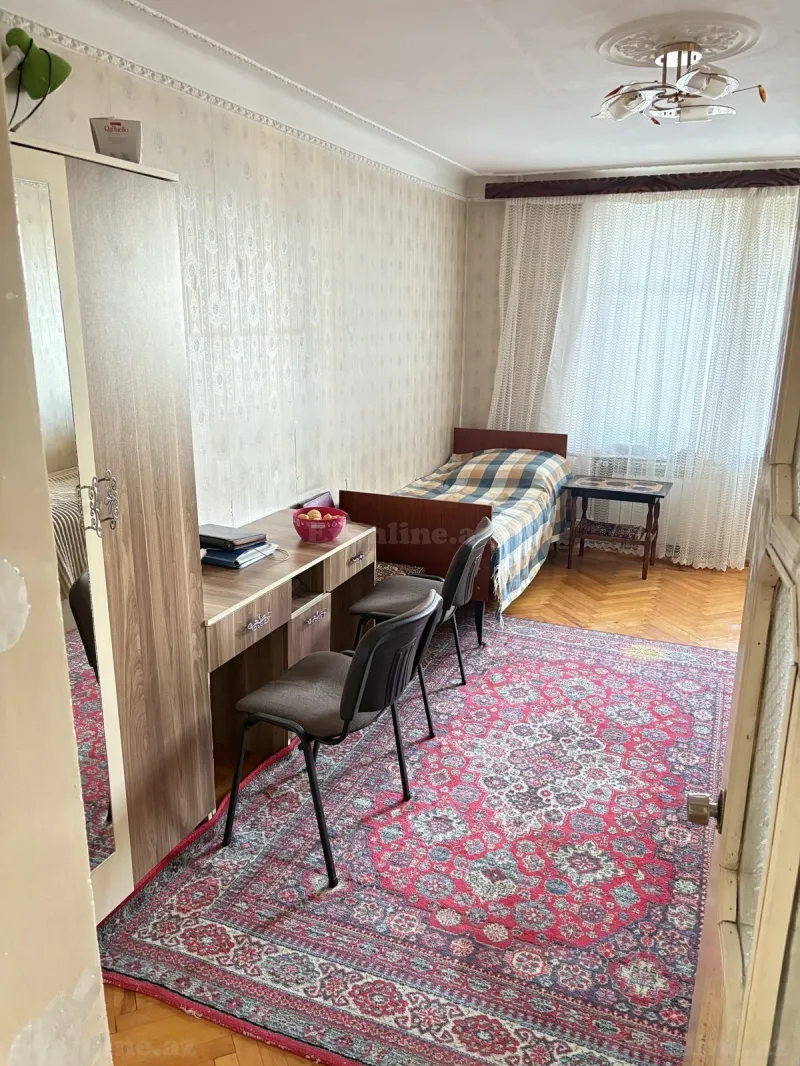 Satılır 3 otaqlı Mənzil Köhnə tikili 75 m² Xətai r. - şəkil 2