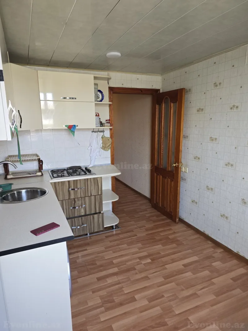 Kirayə verilir 3 otaqlı Mənzil Köhnə tikili 59 m² Nəriman Nərimanov m. - şəkil 12
