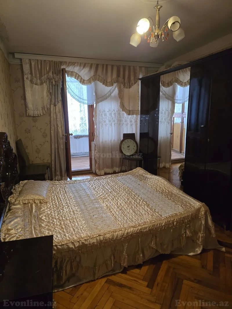 Kirayə verilir 3 otaqlı Mənzil Köhnə tikili 59 m² Nəriman Nərimanov m. - şəkil 17