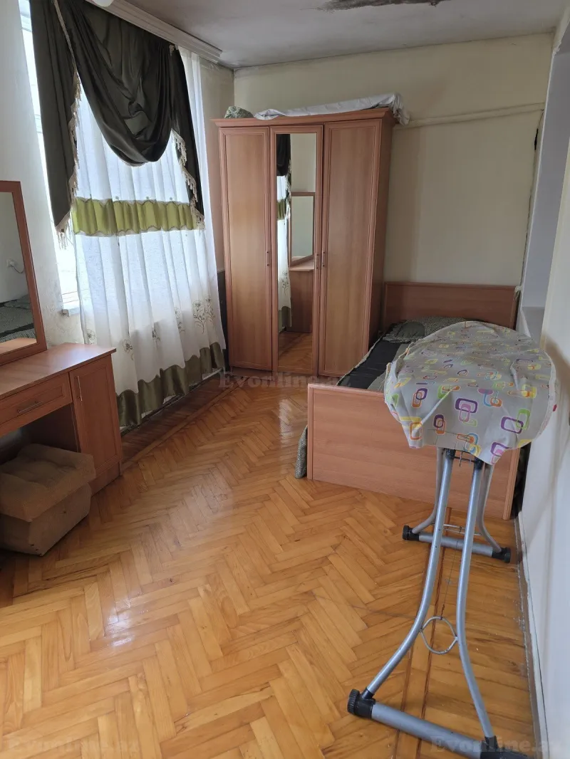 Kirayə verilir 3 otaqlı Mənzil Köhnə tikili 59 m² Nəriman Nərimanov m. - şəkil 18