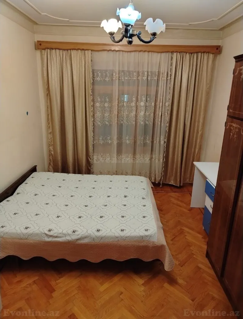 Kirayə verilir 2 otaqlı Mənzil Köhnə tikili 75 m² Memar Əcəmi m. - şəkil 3