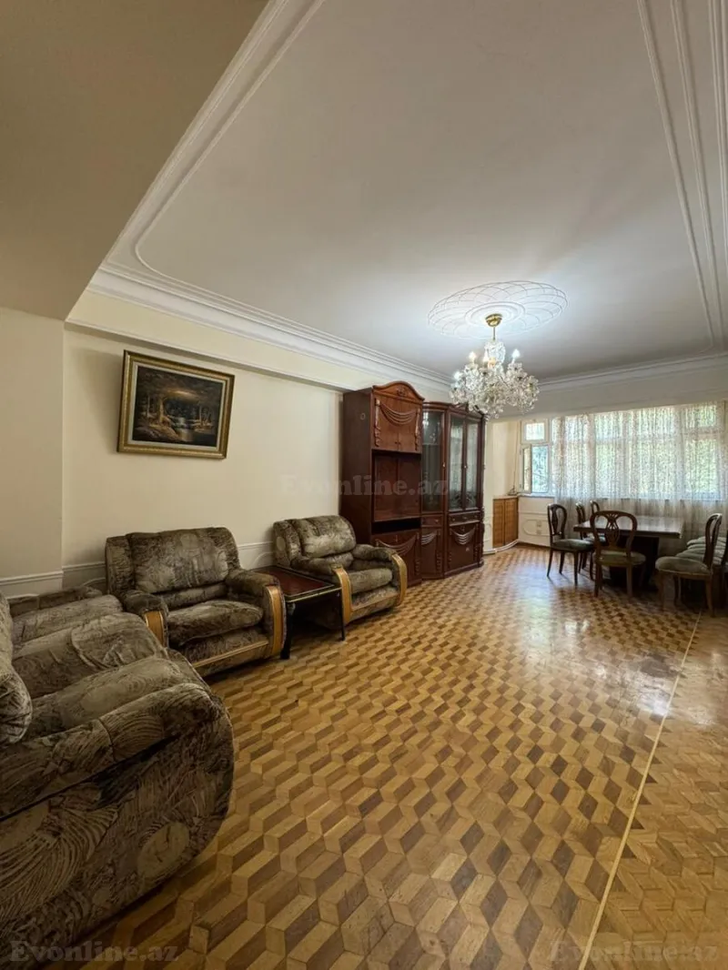 3 otaqlı Mənzil 95 m² Gənclik m. Satılır