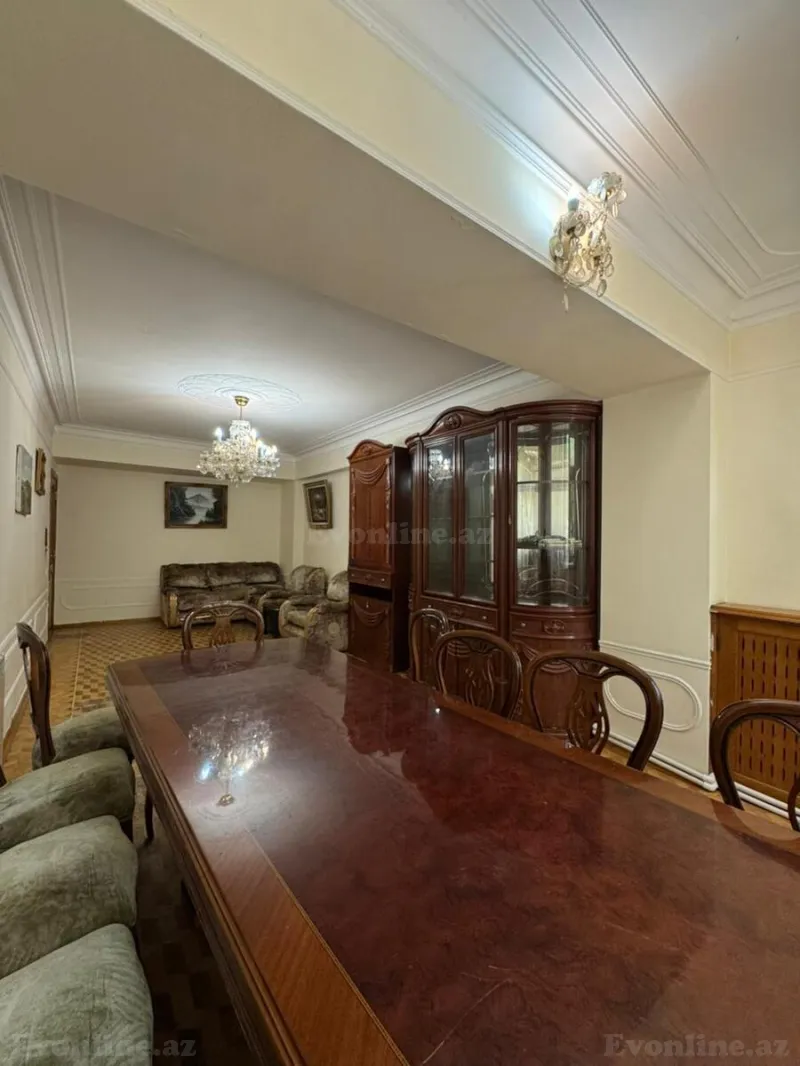 Satılır 3 otaqlı Mənzil Köhnə tikili 95 m² Gənclik m. - şəkil 3
