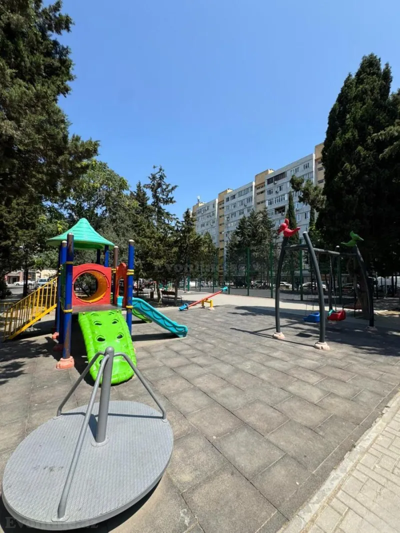 Satılır 3 otaqlı Mənzil Köhnə tikili 95 m² Gənclik m. - şəkil 18