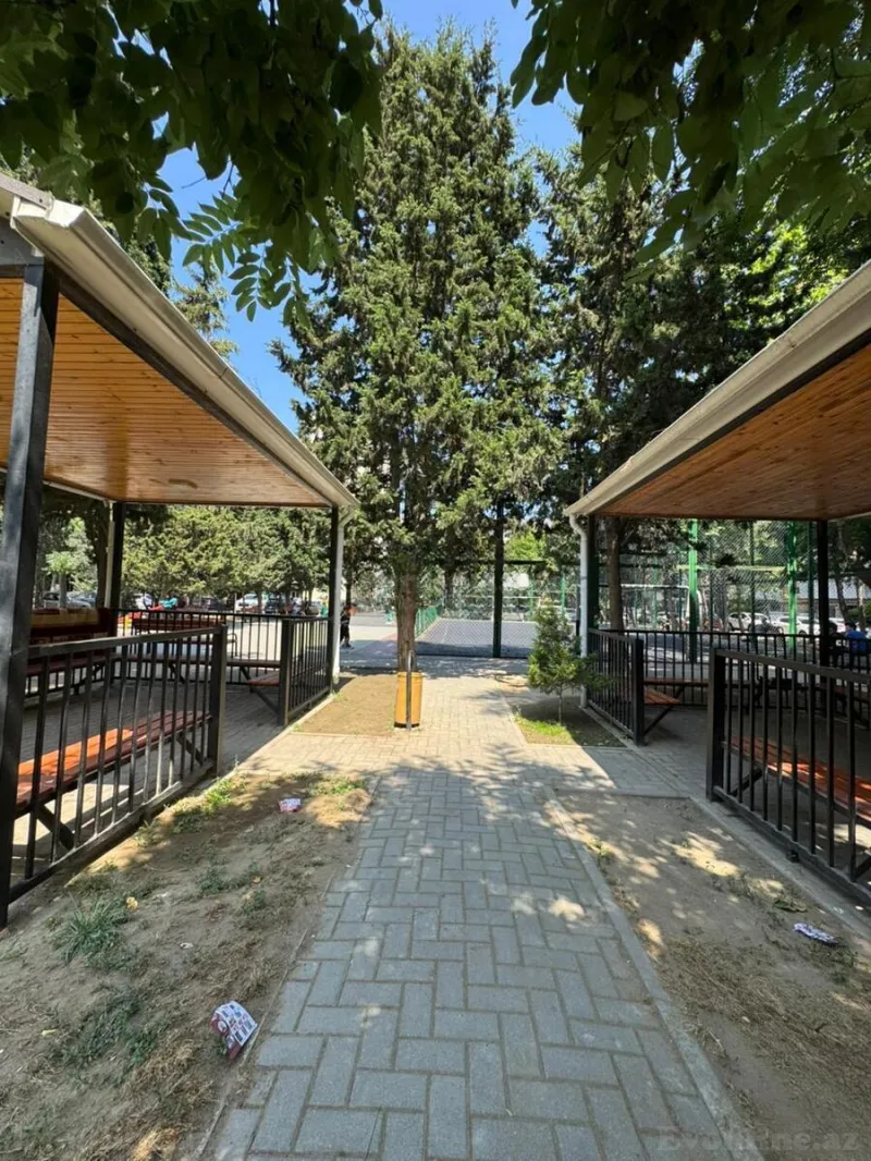 Satılır 3 otaqlı Mənzil Köhnə tikili 95 m² Gənclik m. - şəkil 19