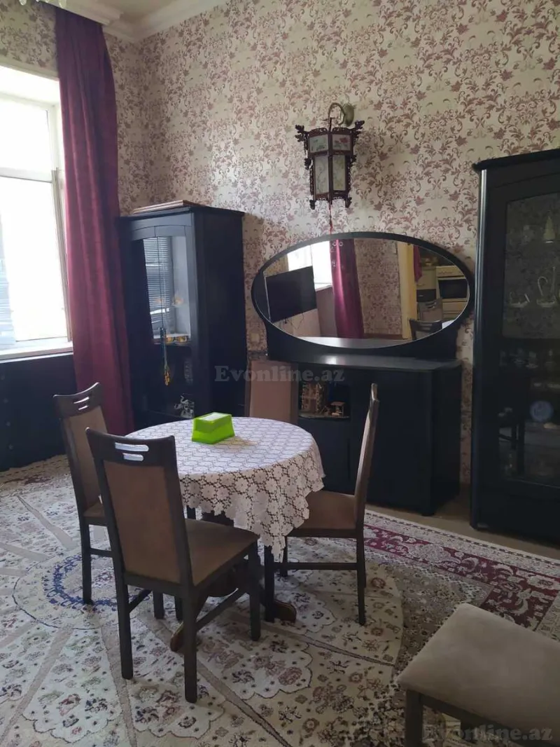 Kirayə verilir 2 otaqlı Mənzil Köhnə tikili 50 m² Sahil m. - şəkil 3