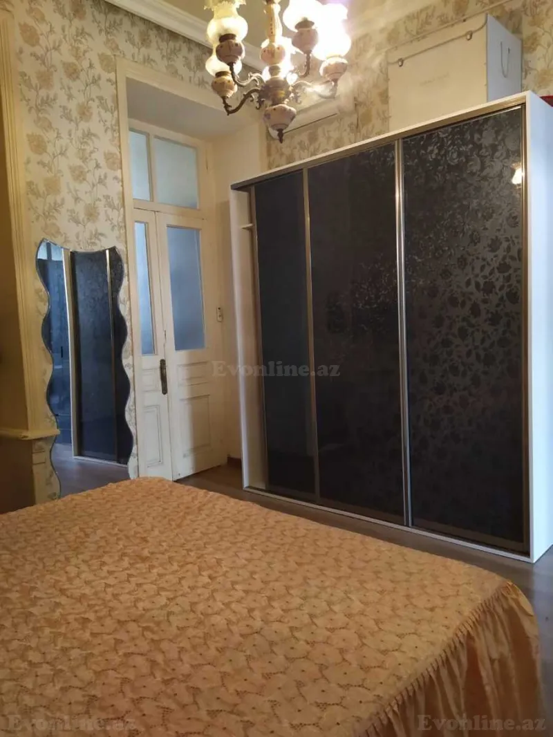 Kirayə verilir 2 otaqlı Mənzil Köhnə tikili 50 m² Sahil m. - şəkil 5