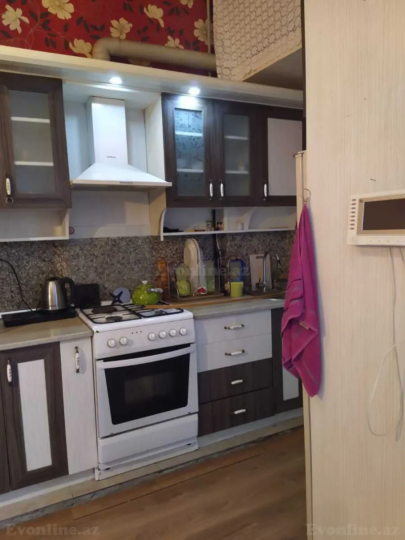 Kirayə verilir 2 otaqlı Mənzil Köhnə tikili 50 m² Sahil m. - şəkil 7