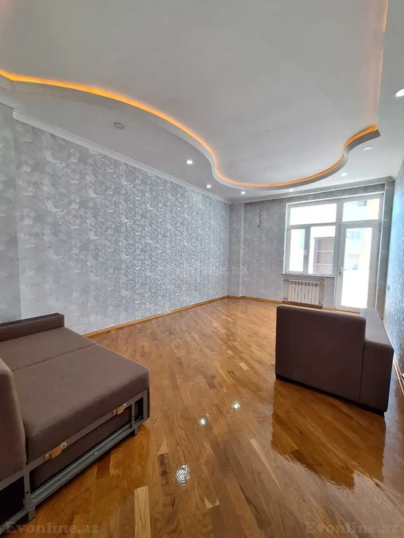 Satılır 3 otaqlı Mənzil Yeni tikili 160 m² Elmlər Akademiyası m. - şəkil 4