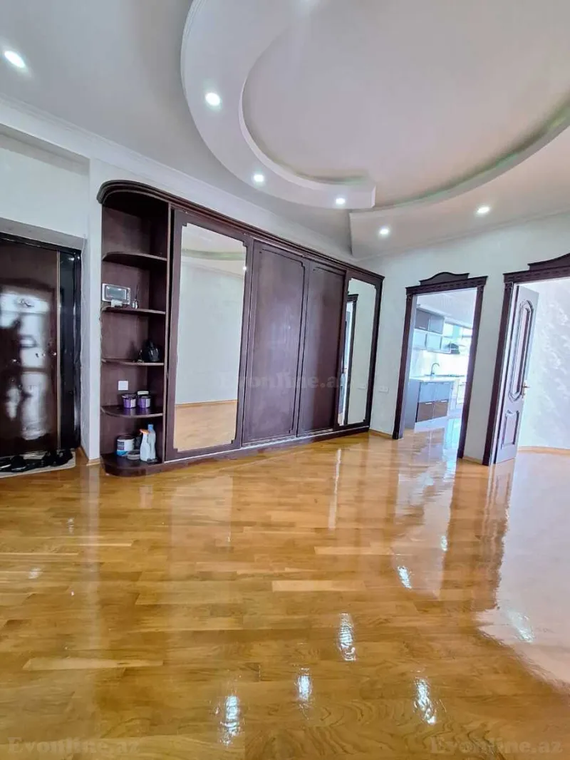 Satılır 3 otaqlı Mənzil Yeni tikili 160 m² Elmlər Akademiyası m. - şəkil 10
