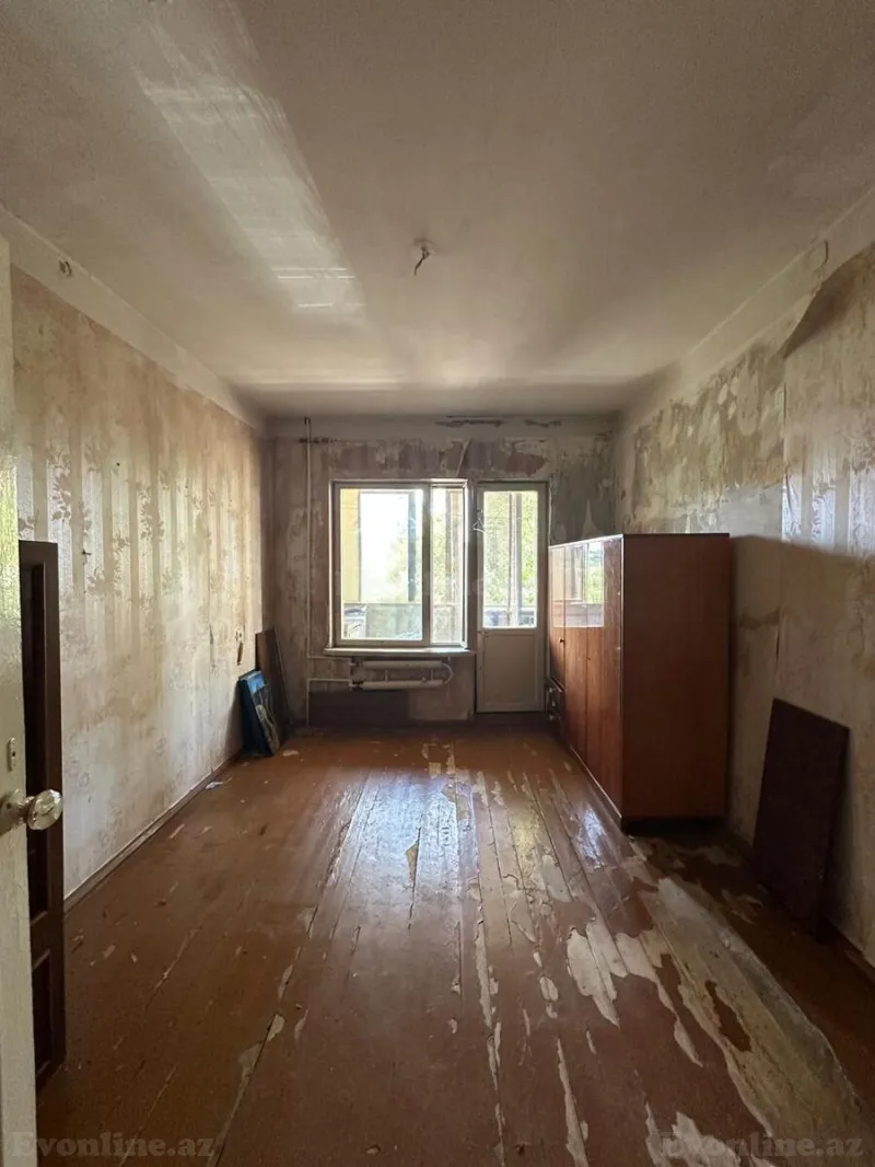 Satılır 3 otaqlı Mənzil Köhnə tikili 90 m² Xətai r. - şəkil 2