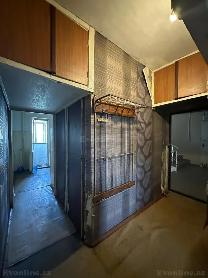 Satılır 3 otaqlı Mənzil Köhnə tikili 90 m² Xətai r. - şəkil 6