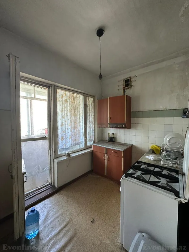Satılır 3 otaqlı Mənzil Köhnə tikili 90 m² Xətai r. - şəkil 7