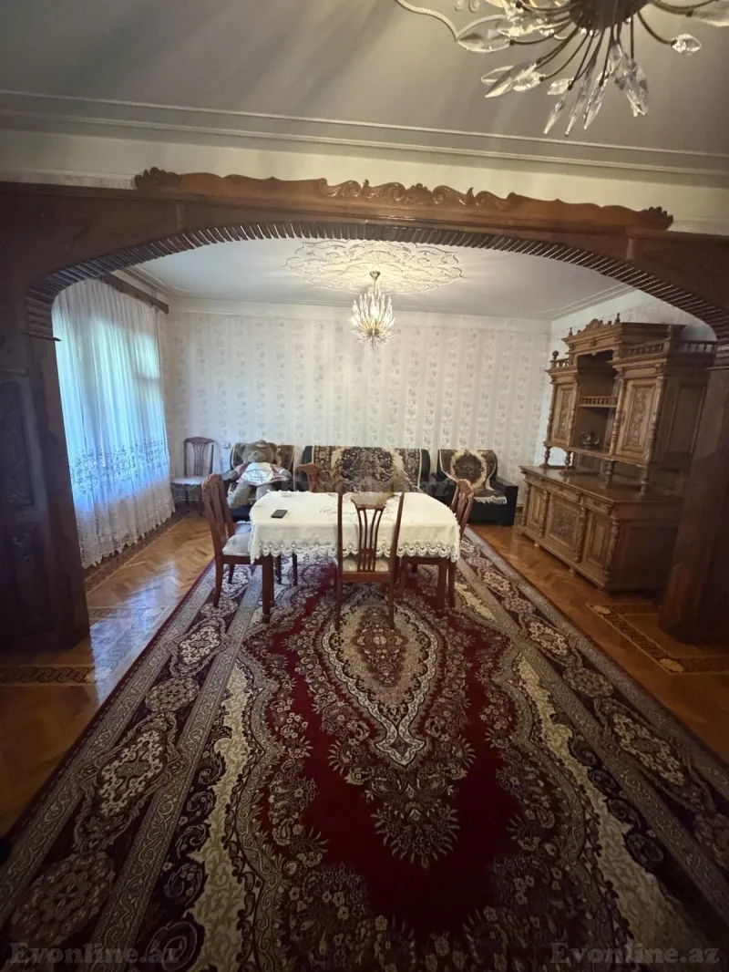 3 otaqlı Mənzil 85 m² Memar Əcəmi m. Kirayə verilir