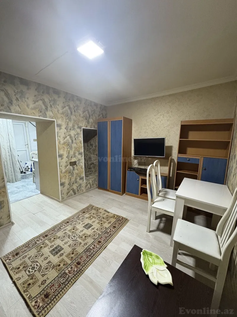 Kirayə verilir 1 otaqlı Mənzil Köhnə tikili 20 m² Sahil m. - şəkil 2