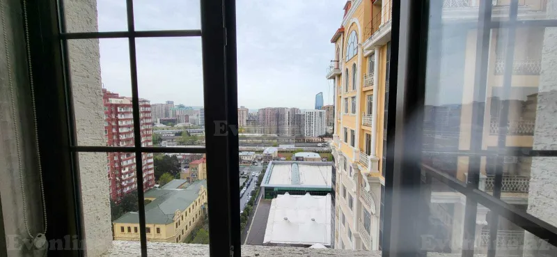 Satılır 2 otaqlı Mənzil Yeni tikili 80 m² 28 May m. - şəkil 9