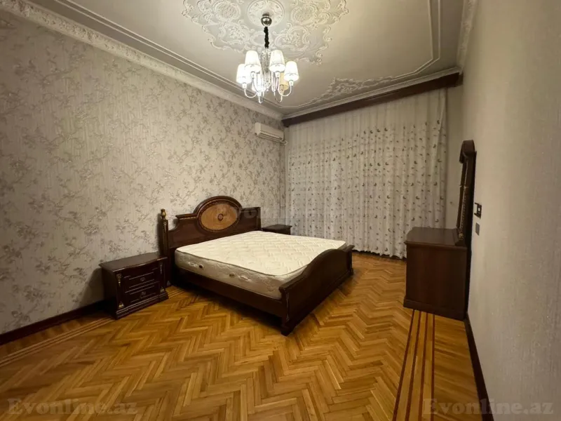Kirayə verilir 3 otaqlı Mənzil Köhnə tikili 80 m² Nərimanov r. - şəkil 7