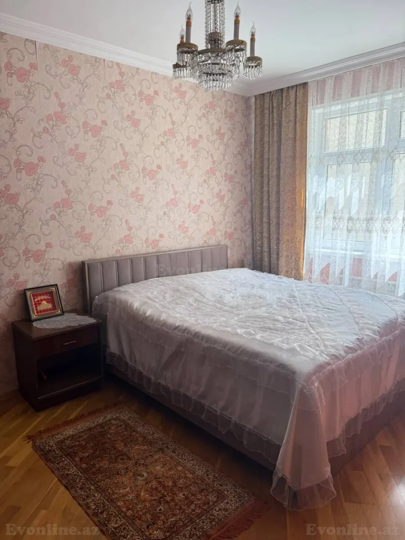 Satılır 3 otaqlı Mənzil Köhnə tikili 90 m² Neftçilər m. - şəkil 4