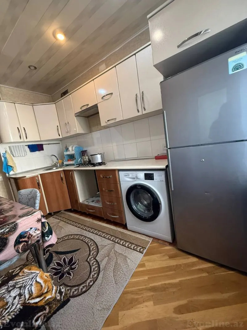 Satılır 3 otaqlı Mənzil Köhnə tikili 90 m² Neftçilər m. - şəkil 13