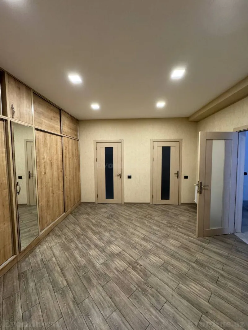 Satılır 6 otaqlı Həyət evi 500 m² Nəsimi m. - şəkil 21