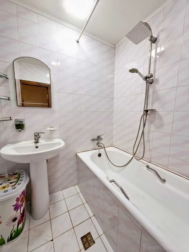 Satılır 3 otaqlı Mənzil Köhnə tikili 75 m² Əhmədli m. - şəkil 16