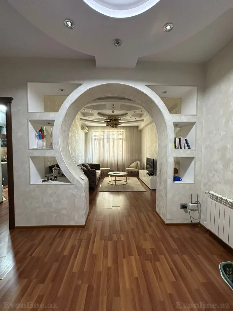 Kirayə verilir 2 otaqlı Mənzil Yeni tikili 86 m² 8 Noyabr m. - şəkil 2
