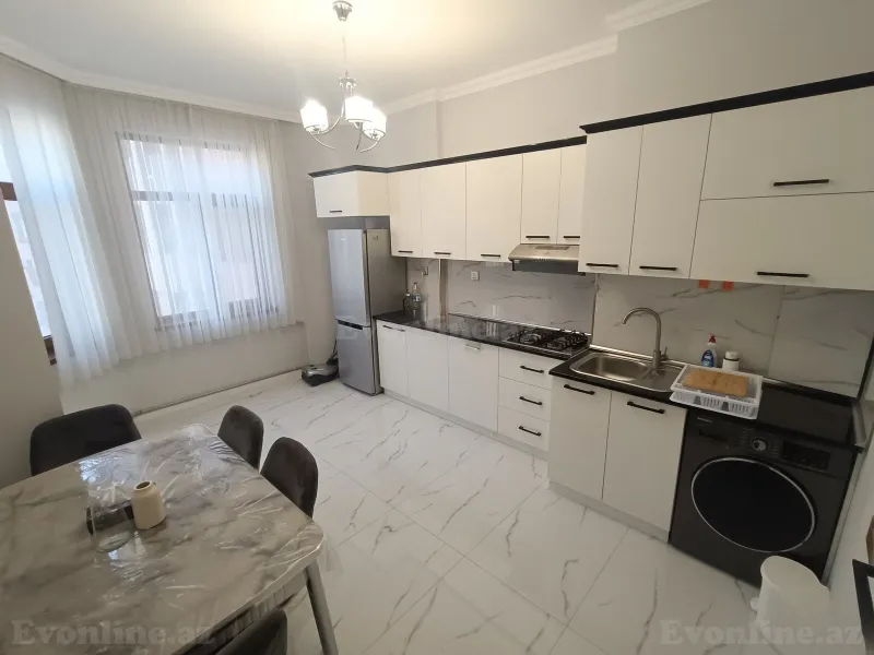 Kirayə verilir 2 otaqlı Mənzil Yeni tikili 70 m² Xətai m. - şəkil 4