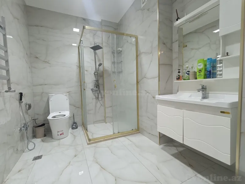 Kirayə verilir 2 otaqlı Mənzil Yeni tikili 70 m² Xətai m. - şəkil 8