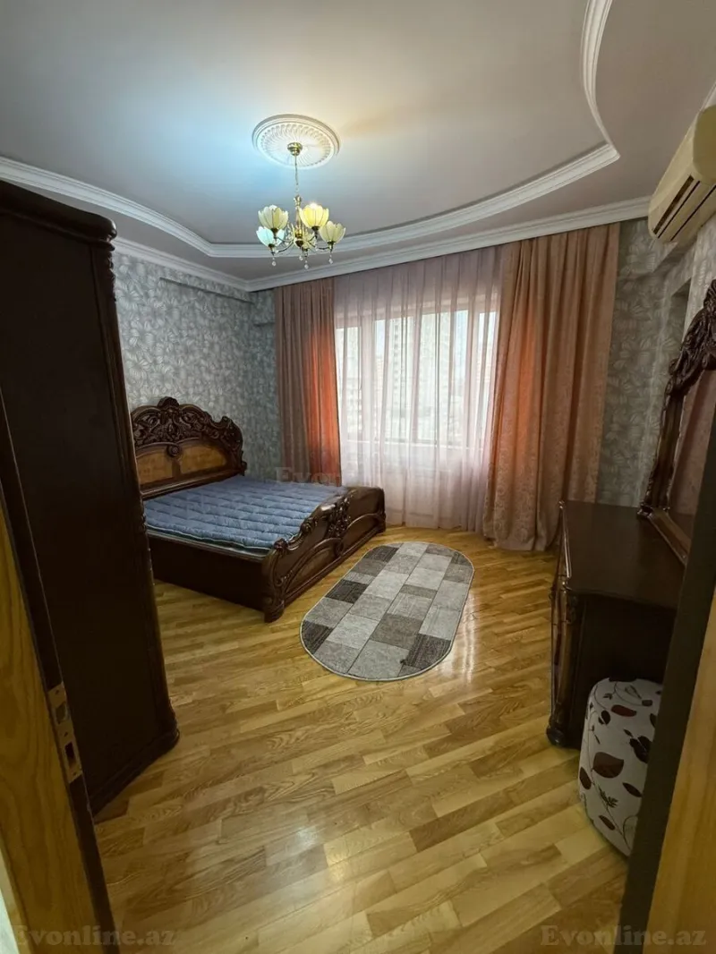 Kirayə verilir 3 otaqlı Mənzil Yeni tikili 135 m² Gənclik m. - şəkil 2