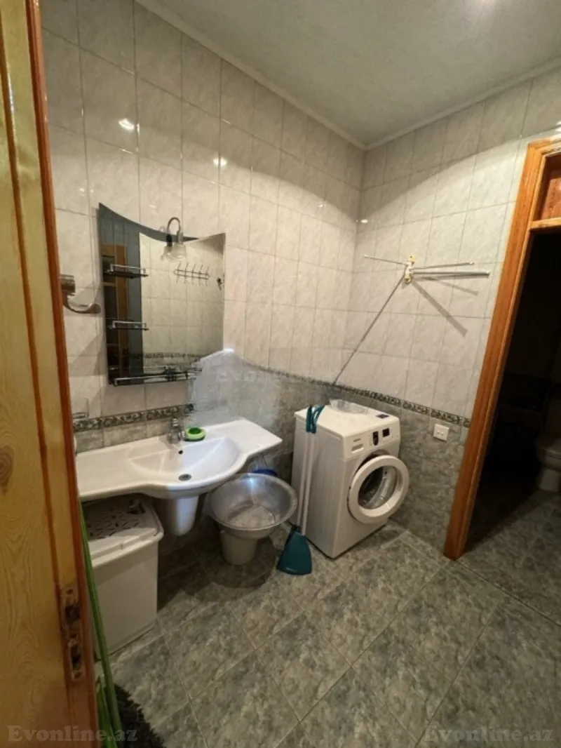 Satılır 4 otaqlı Mənzil Yeni tikili 180 m² Nəsimi r. - şəkil 9