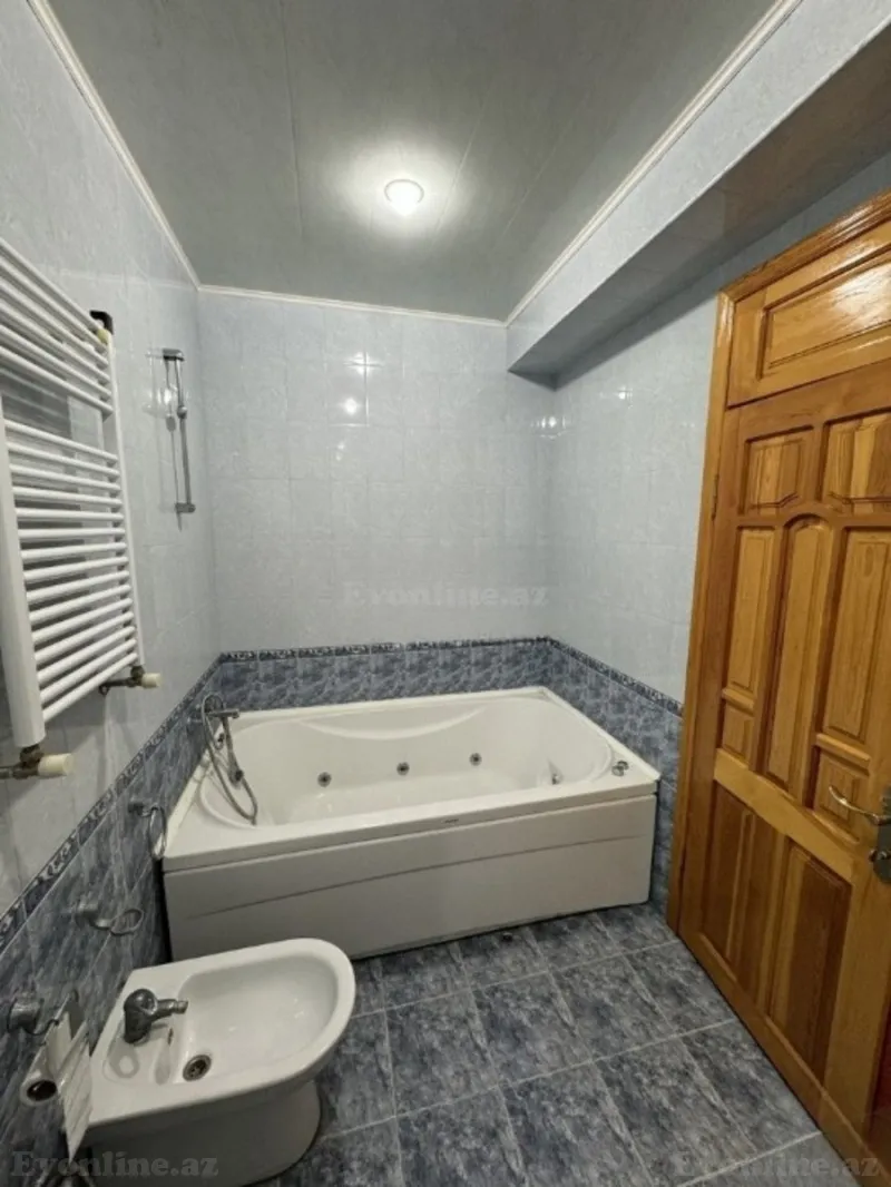 Satılır 4 otaqlı Mənzil Yeni tikili 180 m² Nəsimi r. - şəkil 10