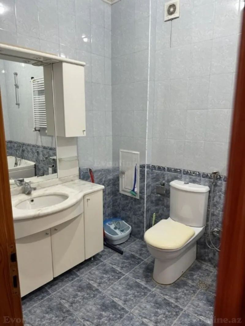Satılır 4 otaqlı Mənzil Yeni tikili 180 m² Nəsimi r. - şəkil 11