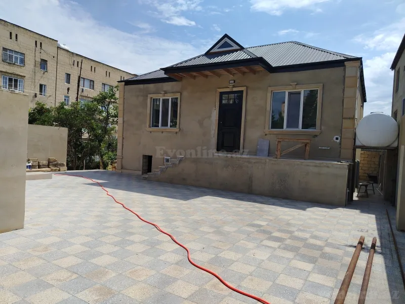 4 otaqlı Həyət evi 100 m² Qaraçuxur Satılır