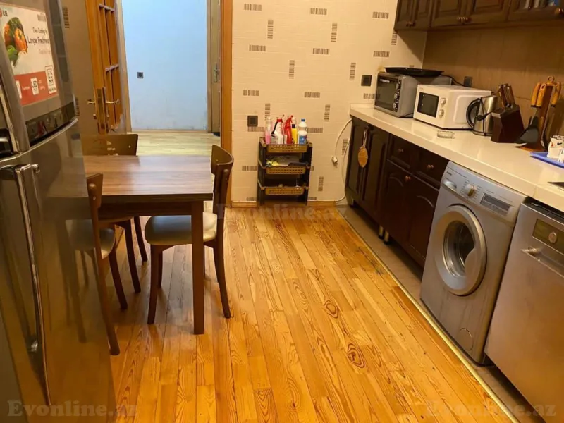 Kirayə verilir 3 otaqlı Mənzil Yeni tikili 140 m² Nərimanov r. - şəkil 12