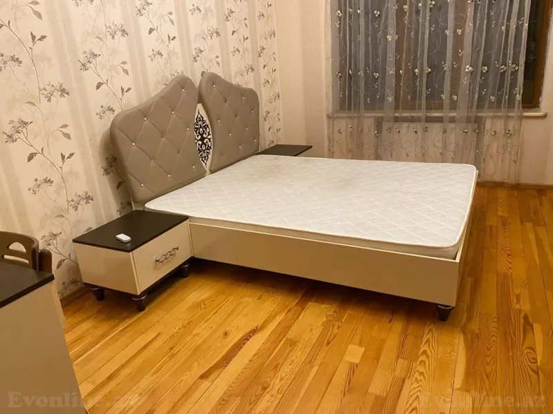 Kirayə verilir 3 otaqlı Mənzil Yeni tikili 140 m² Nərimanov r. - şəkil 13