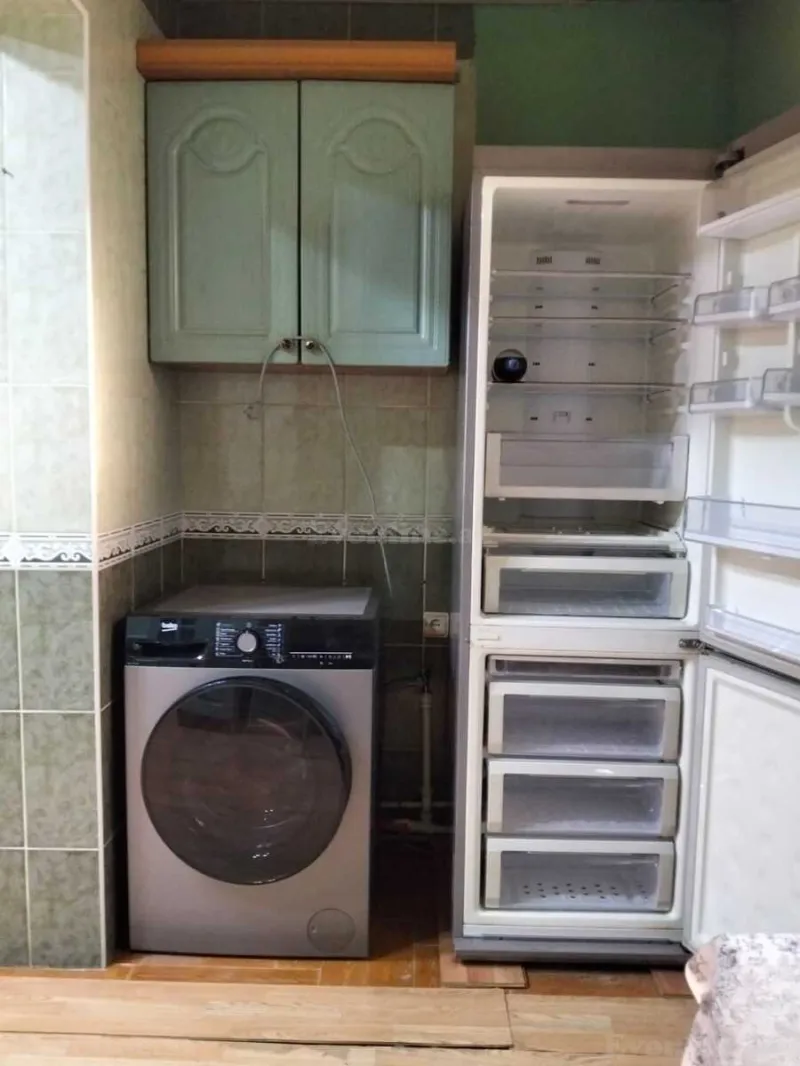 Kirayə verilir 4 otaqlı Mənzil Köhnə tikili 120 m² İnşaatçılar m. - şəkil 6