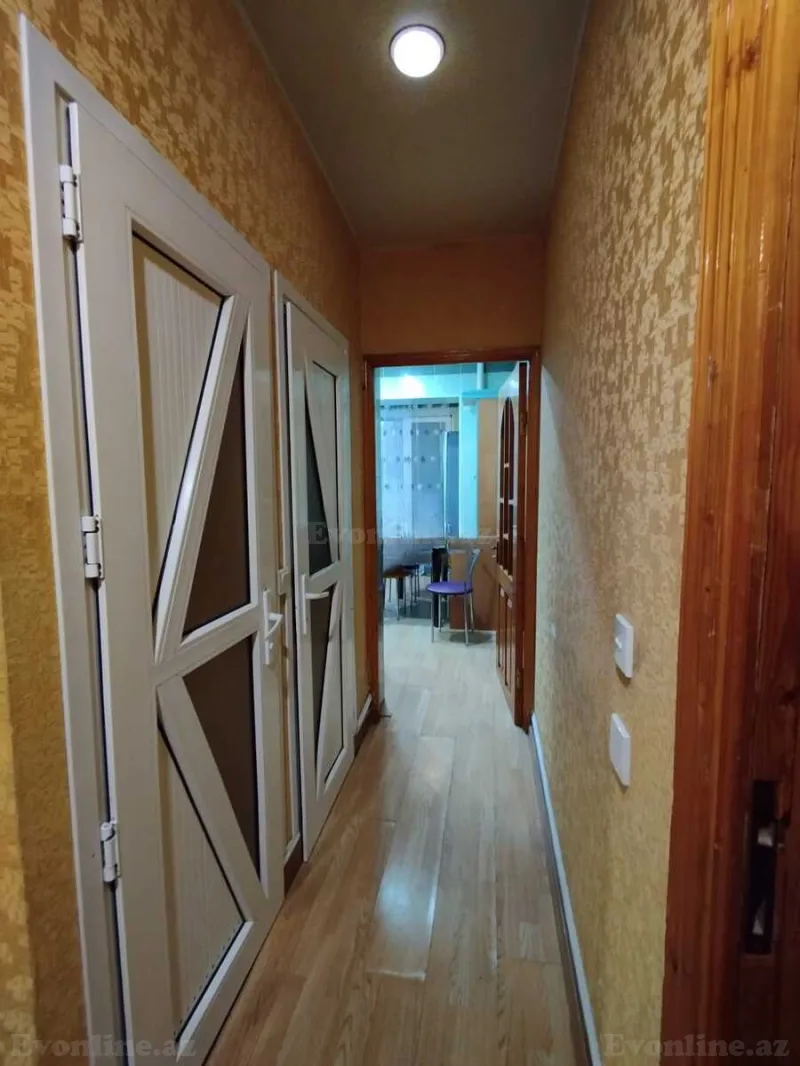 Kirayə verilir 4 otaqlı Mənzil Köhnə tikili 120 m² İnşaatçılar m. - şəkil 14