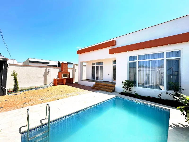 4 otaqlı Həyət evi 150 m² Şüvəlan Satılır