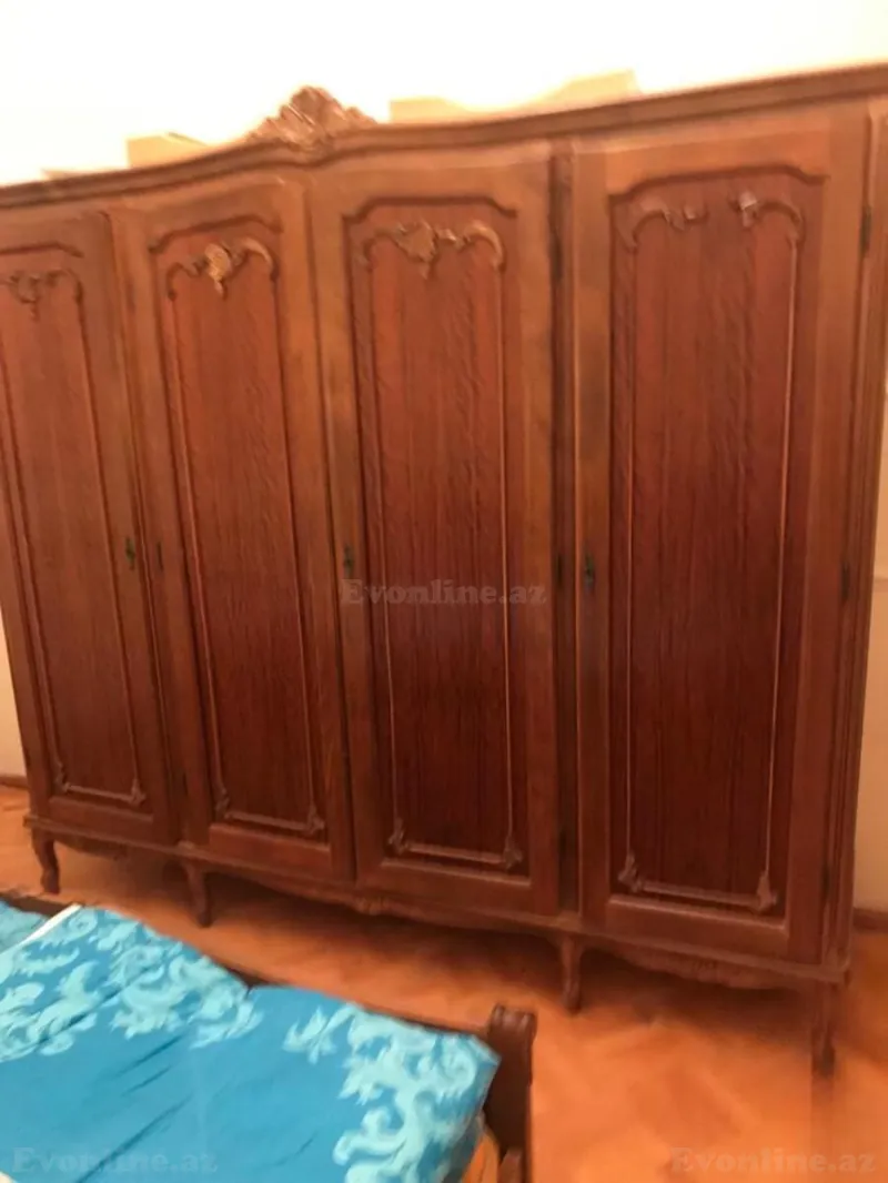 Satılır 3 otaqlı Mənzil Köhnə tikili 106 m² Səbail r. - şəkil 8
