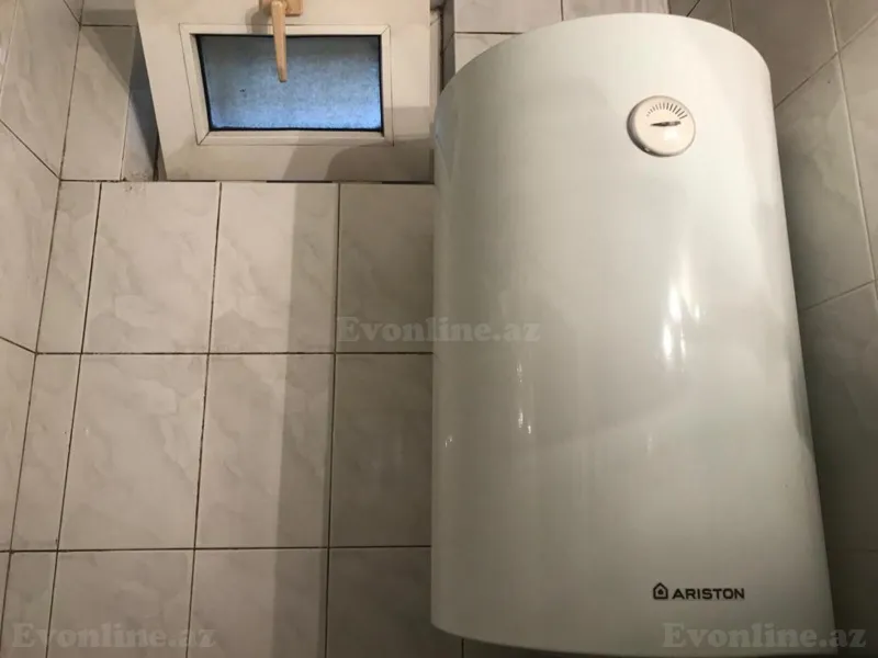 Satılır 3 otaqlı Mənzil Köhnə tikili 106 m² Səbail r. - şəkil 13